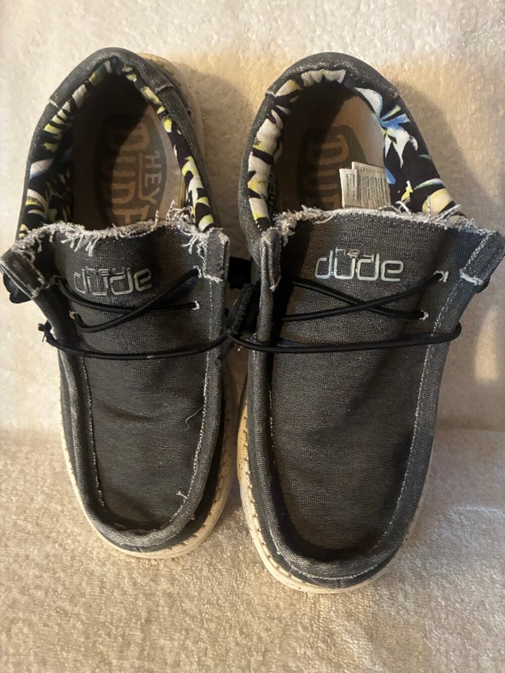 HEY DUDE Wally Stretch Canvas Shoes